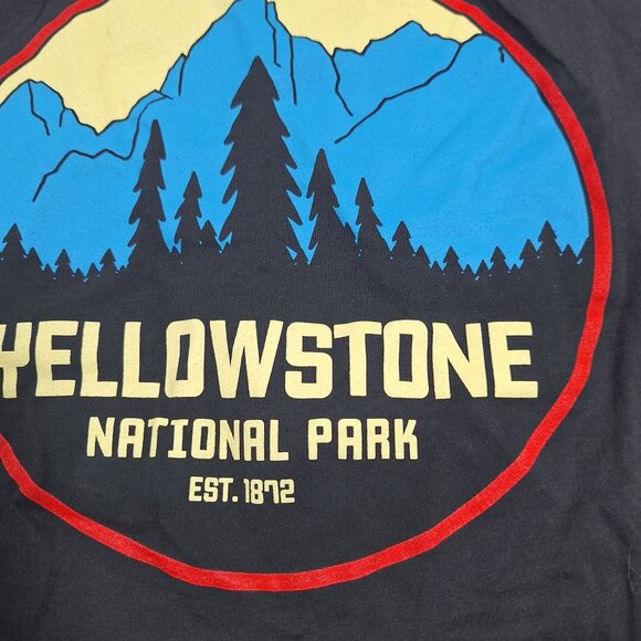 Yellowstone National Park tshirt size 2XL 100% cotton - Picture 4 of 4